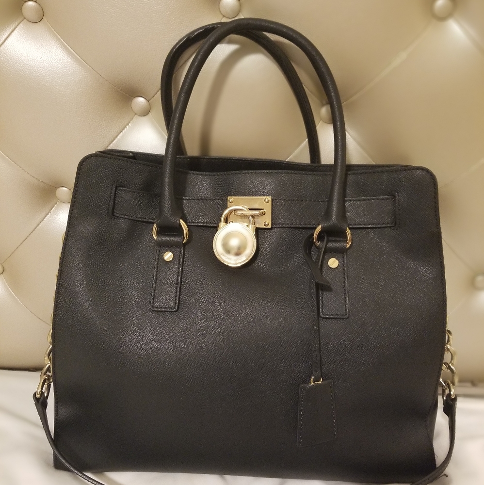 Authentic Michael Kors Hamilton Large North South